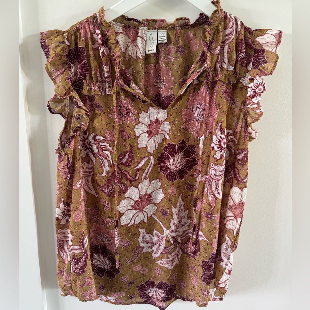 Joie sleeveless floral top. EUC!